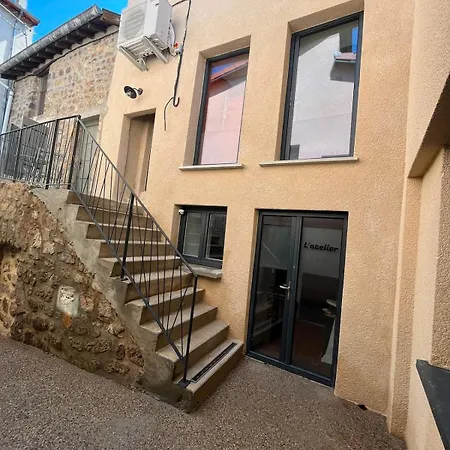 Le Rococo F2 Climatise Plein Centre *